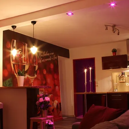 Romantiskt hotell Avec Jacuzzi Et Sauna Privee