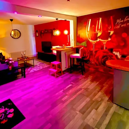 Avec Jacuzzi Et Sauna Privee Romantiskt hotell Évreux