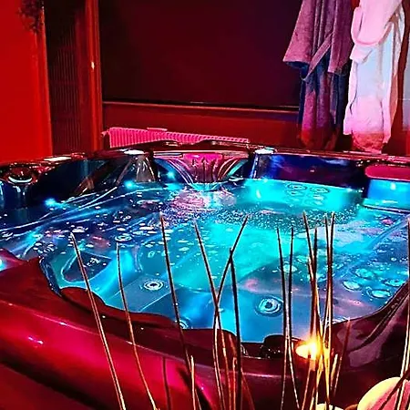 Avec Jacuzzi Et Sauna Privée * Évreux