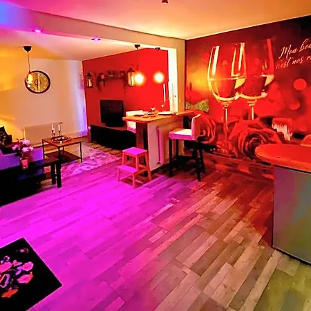 Love hotel Avec Jacuzzi Et Sauna Privee